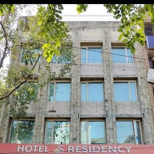 Deluxe Room annexure building